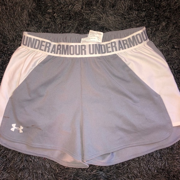 Under Armour Pants - Grey/White Under Armor Athletic Shorts (small)